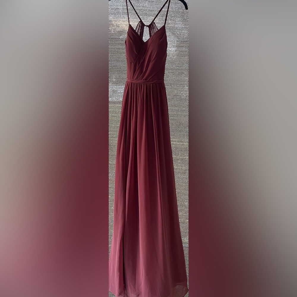 Wine Red Gown.  Perfect for Weddings, Pictures and Prom!